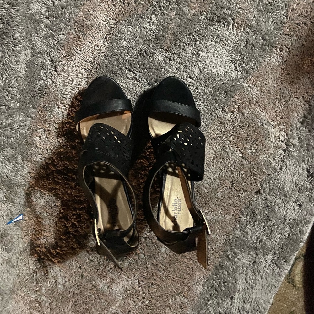 Black high healed shoes